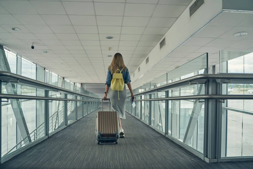 【イタリア留学】滞在許可証取得のための指紋採取の流れと持ち物まとめ【受取方法も解説】 16 getty images KdXjCewWq94 unsplash