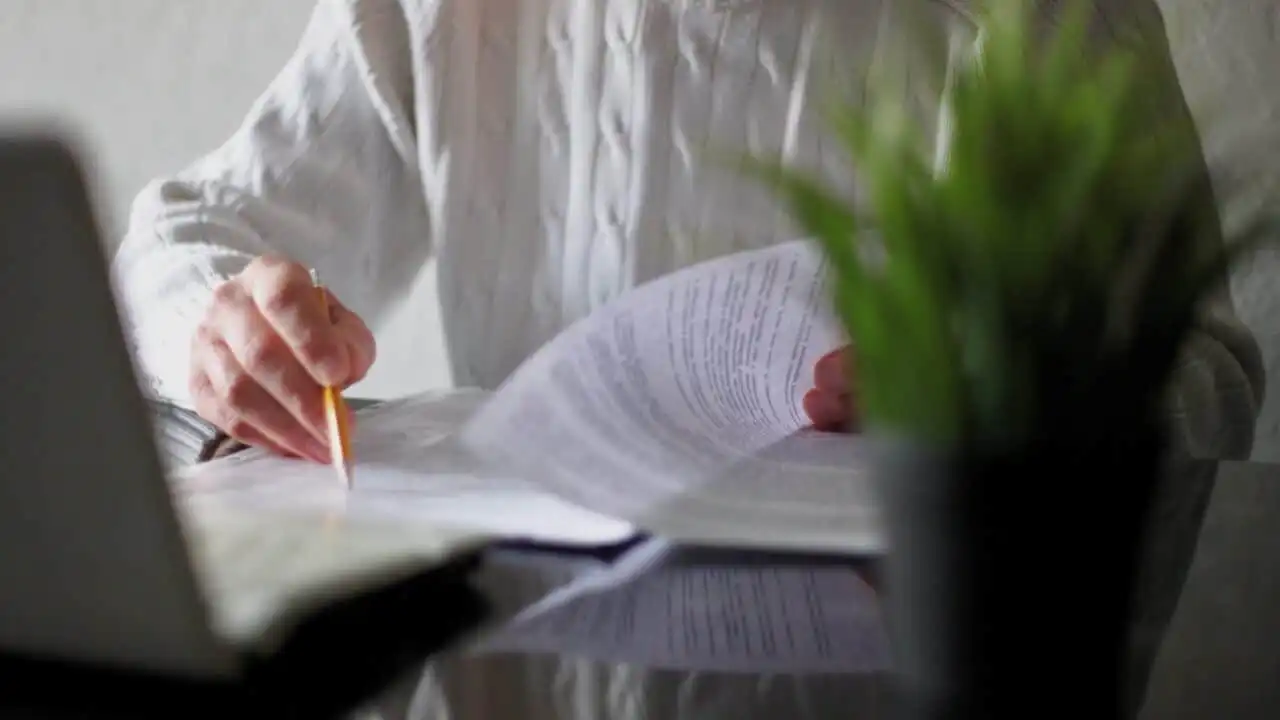 business man 2024 10 18 07 39 56 utc 1920x1080 1