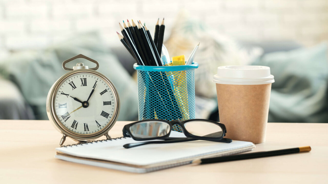 classic vintage alarm clock and coffee cup on wood 2025 02 24 11 11 45 utc 1920x1080 1
