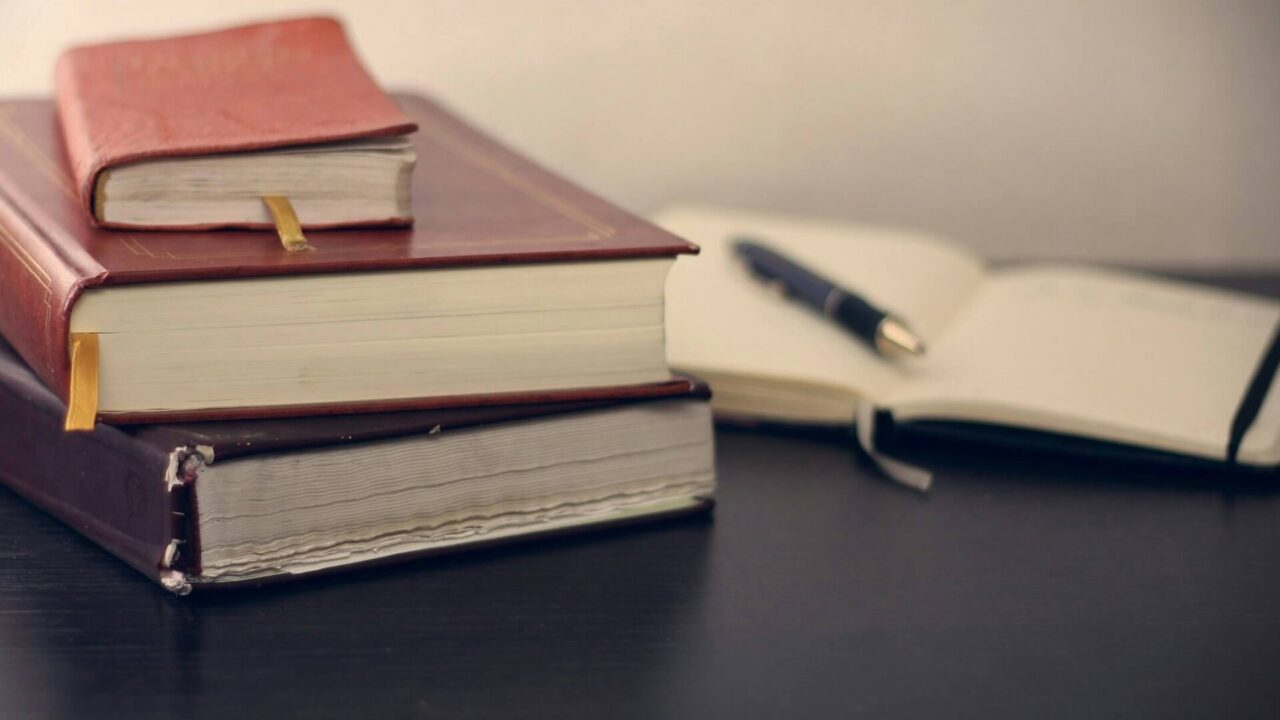 mikhail pavstyuk EKy2OTRPXdw unsplash e1744313306233 1920x1080 1